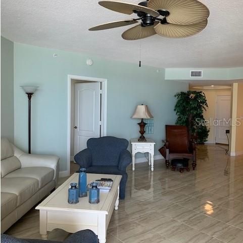 Recently Sold: $890,000 (2 beds, 2 baths, 1460 Square Feet)