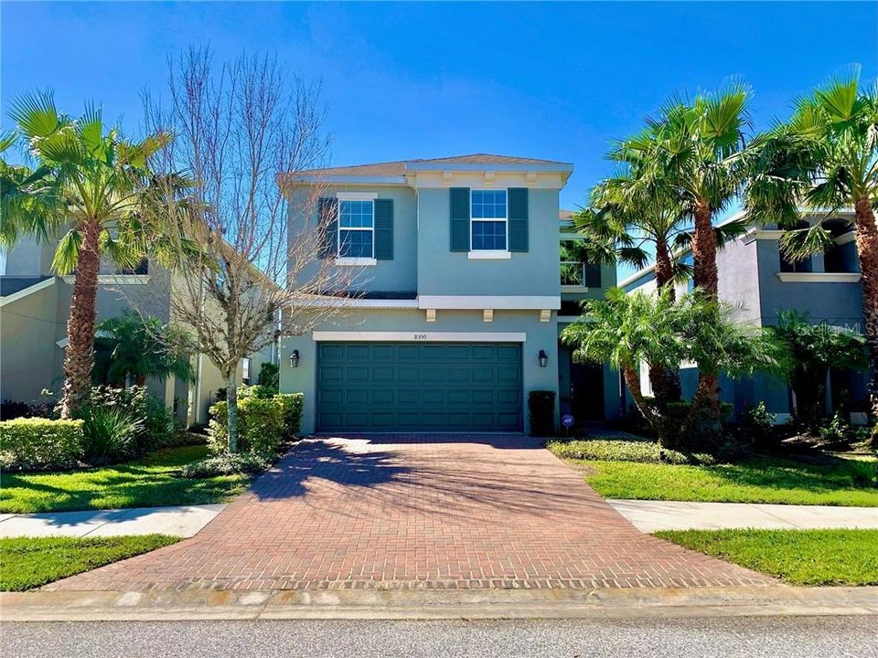 Recently Sold: $394,000 (3 beds, 2 baths, 1818 Square Feet)
