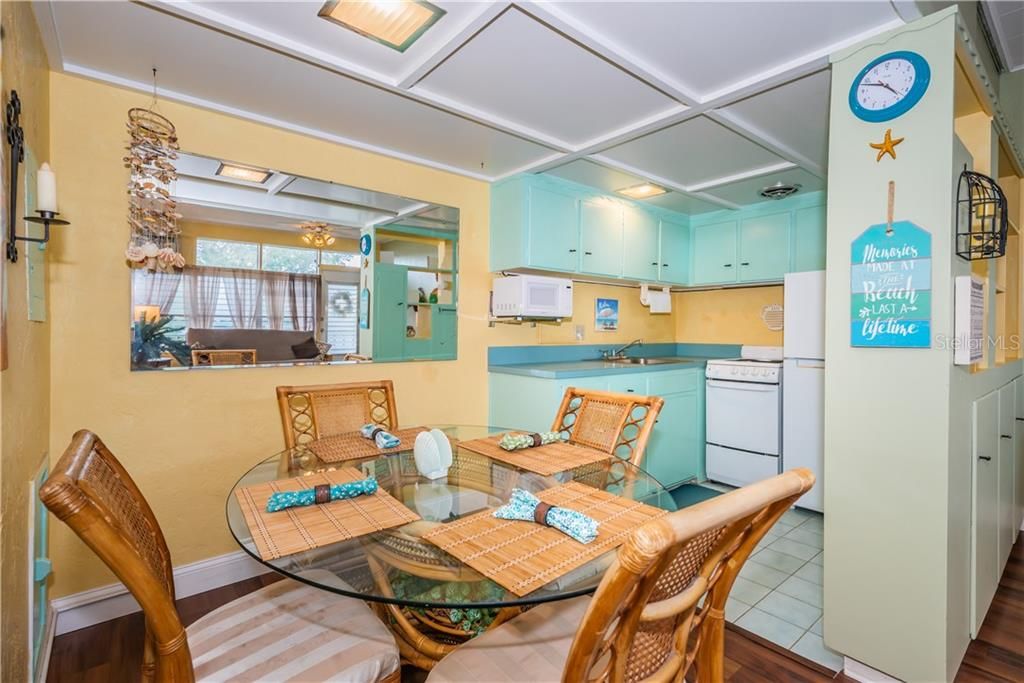 Recently Sold: $45,000 (1 beds, 1 baths, 600 Square Feet)
