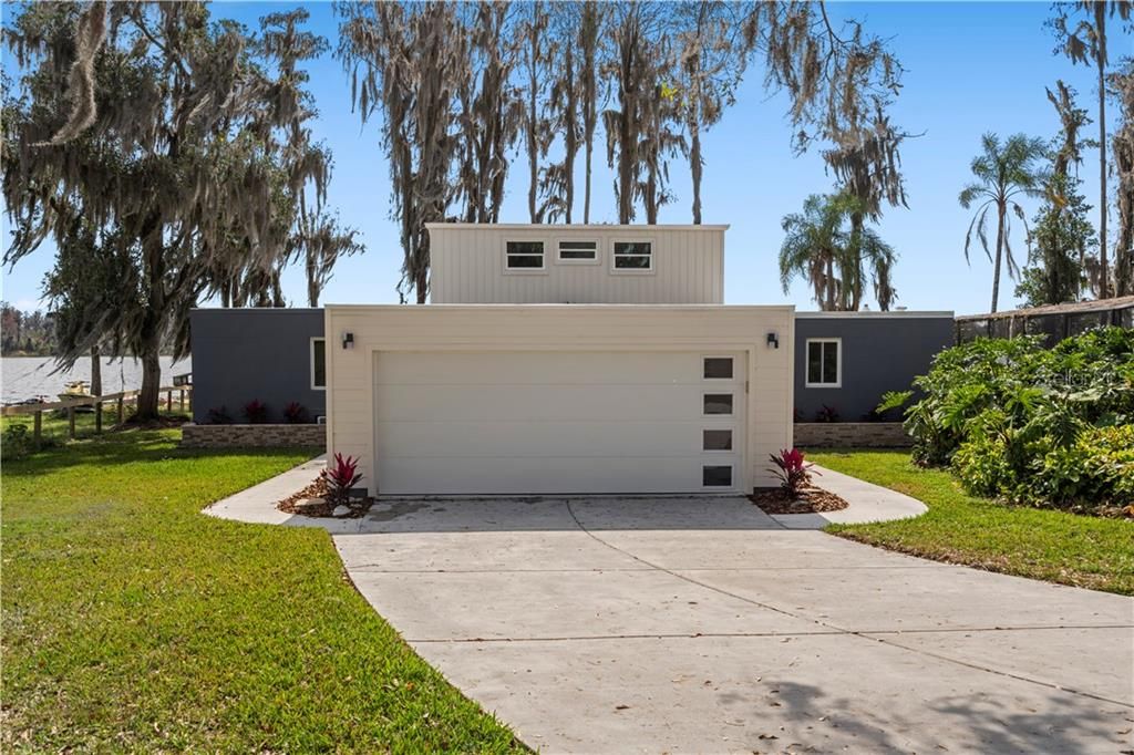 Recently Sold: $575,000 (4 beds, 3 baths, 2307 Square Feet)