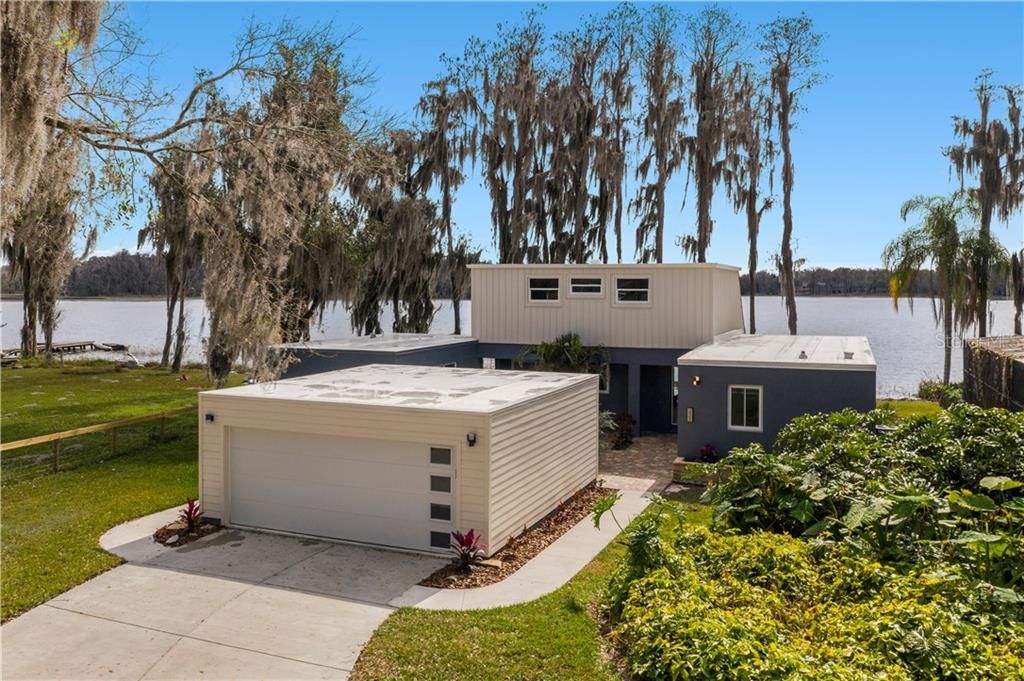 Recently Sold: $575,000 (4 beds, 3 baths, 2307 Square Feet)