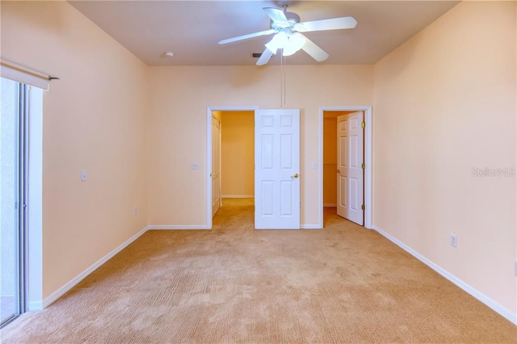 Recently Rented: $1,450 (2 beds, 2 baths, 1317 Square Feet)