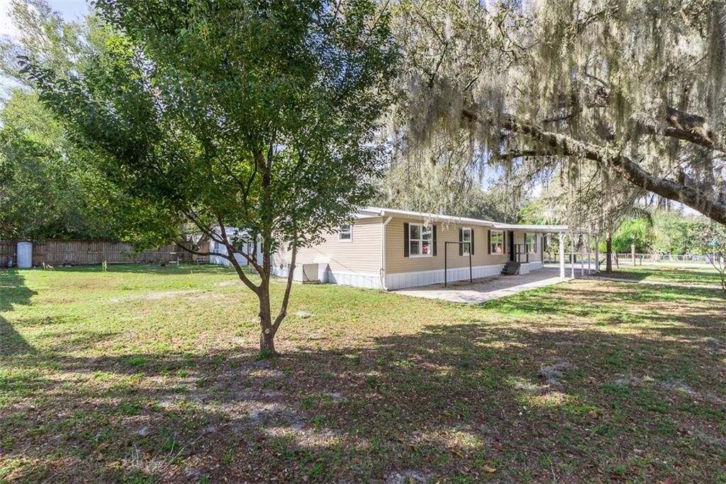 Recently Sold: $169,950 (3 beds, 2 baths, 1691 Square Feet)