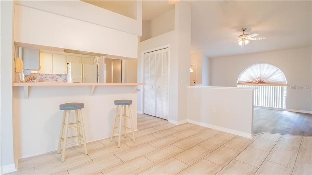 Recently Sold: $205,000 (3 beds, 2 baths, 1397 Square Feet)