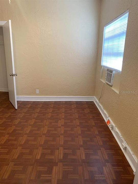 Recently Rented: $850 (1 beds, 1 baths, 600 Square Feet)