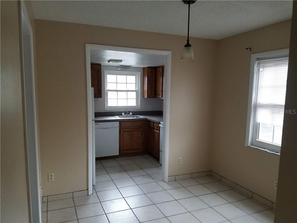 Recently Sold: $62,000 (1 beds, 1 baths, 680 Square Feet)