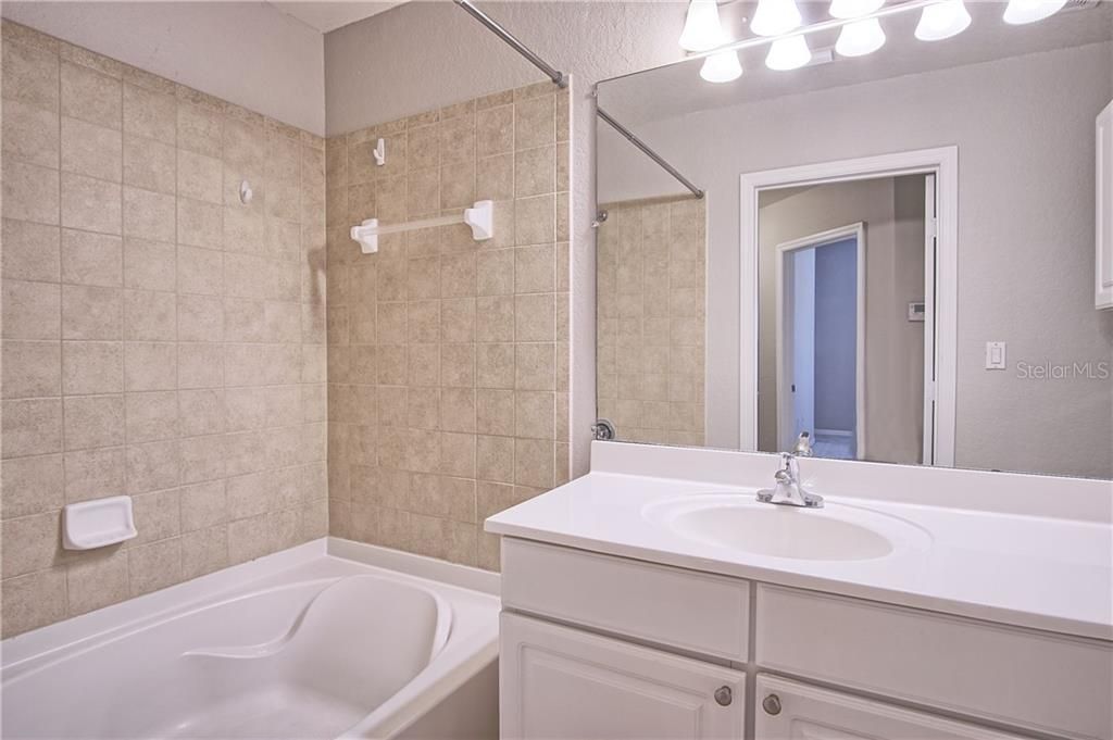 Недавно арендовано: $1,625 (1 спален, 1 ванн, 881 Квадратных фут)