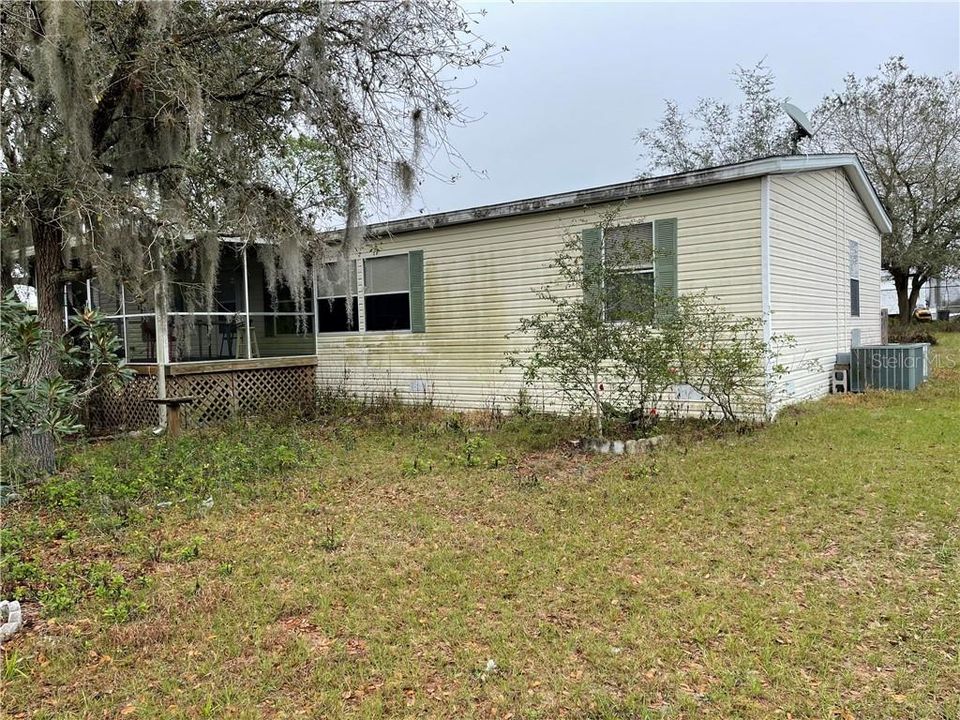Recently Sold: $85,000 (3 beds, 2 baths, 1512 Square Feet)
