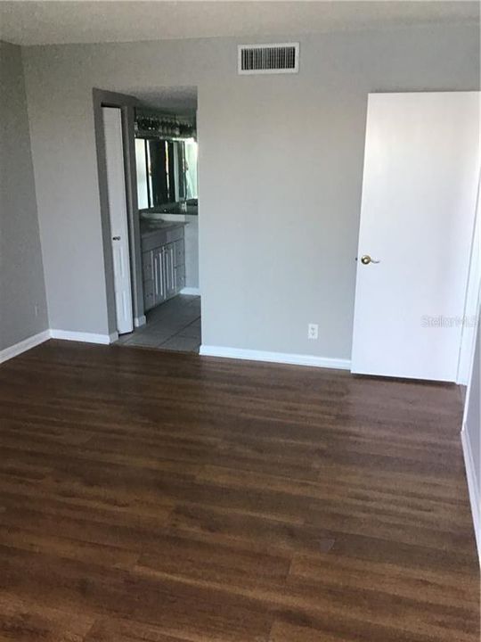 Recently Rented: $1,550 (1 beds, 1 baths, 780 Square Feet)
