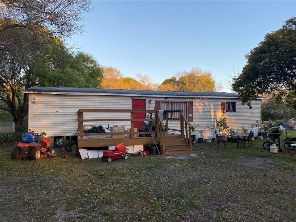 Recently Sold: $99,900 (3 beds, 2 baths, 1404 Square Feet)