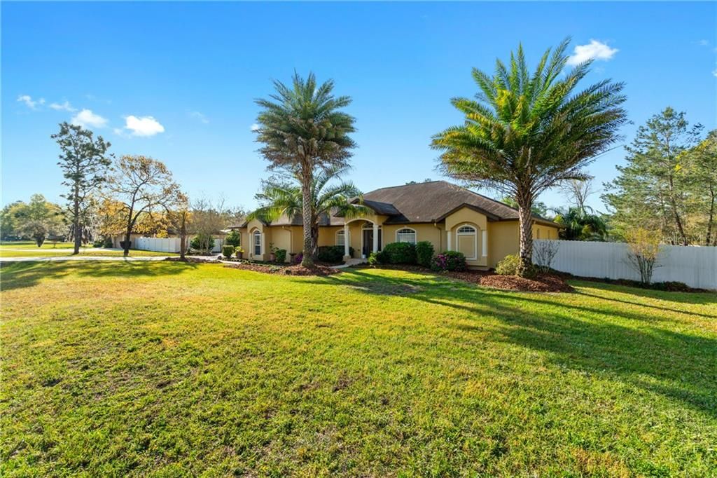 Recently Sold: $399,000 (4 beds, 3 baths, 2887 Square Feet)