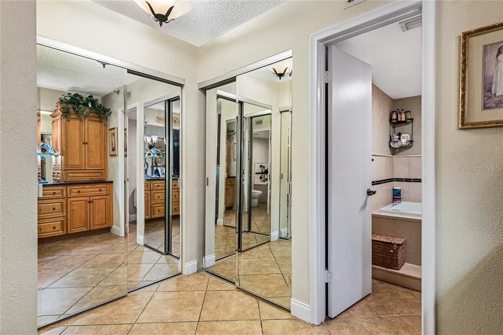 Recently Sold: $499,000 (2 beds, 2 baths, 1500 Square Feet)