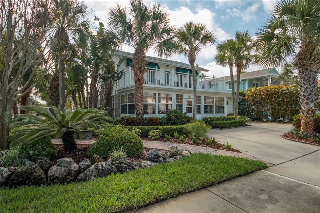 Recently Sold: $1,790,000 (0 beds, 0 baths, 2070 Square Feet)