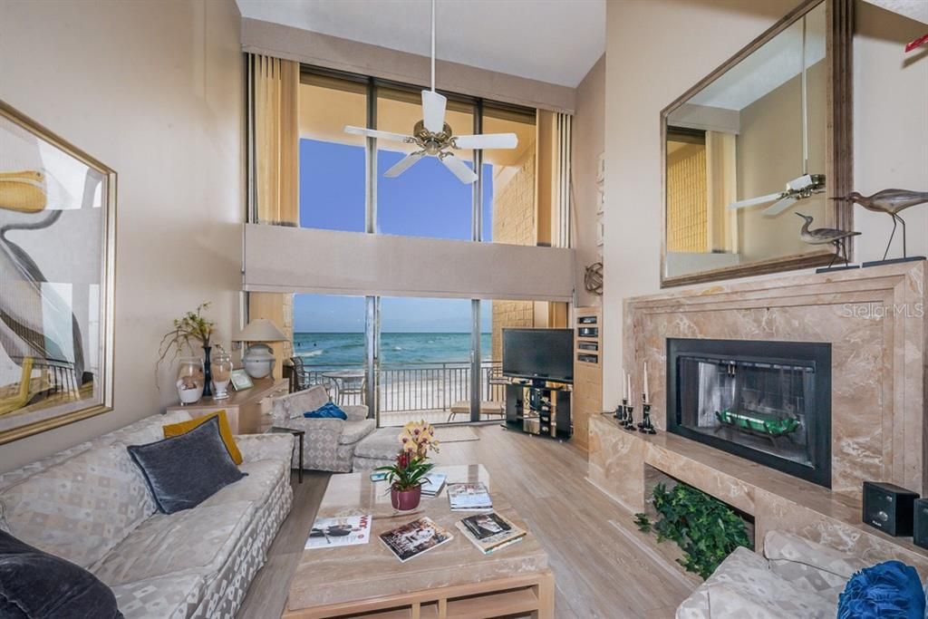Recently Sold: $975,000 (3 beds, 3 baths, 1740 Square Feet)
