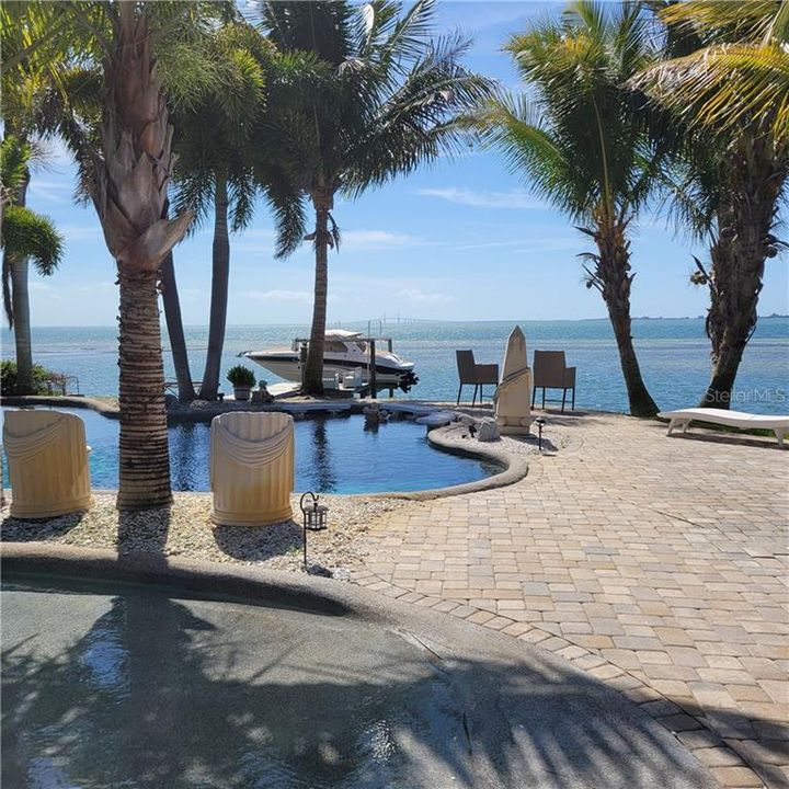 Recently Sold: $1,795,000 (4 beds, 4 baths, 4217 Square Feet)