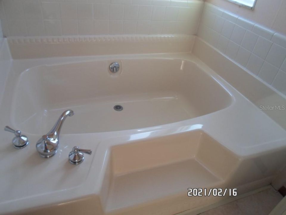 Недавно арендовано: $1,100 (2 спален, 2 ванн, 1380 Квадратных фут)