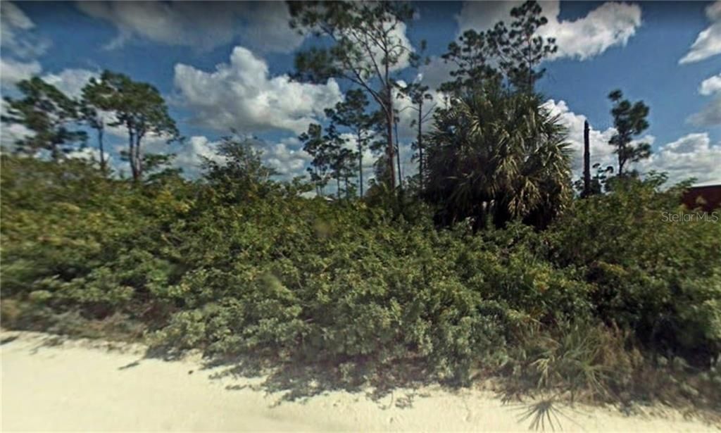 Vendido Recientemente: $36,000 (1.25 acres)