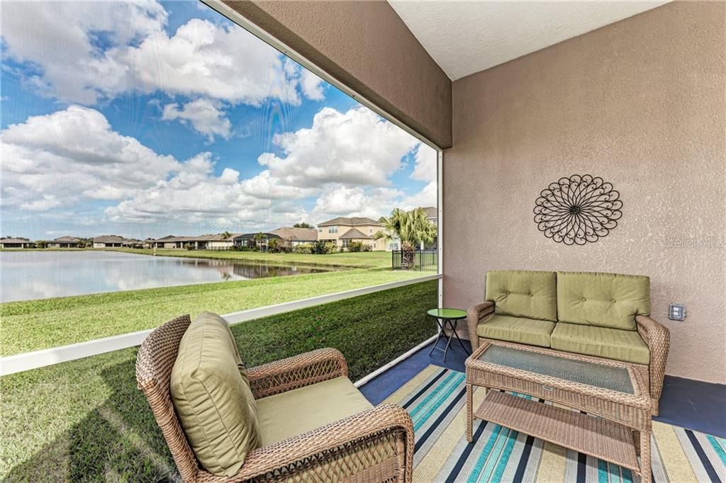 Recently Sold: $350,000 (4 beds, 2 baths, 2209 Square Feet)
