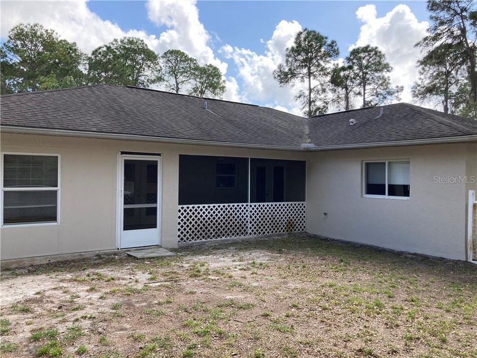 Recently Sold: $239,000 (3 beds, 2 baths, 1728 Square Feet)