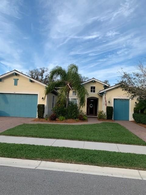 Recently Sold: $498,000 (3 beds, 3 baths, 2644 Square Feet)