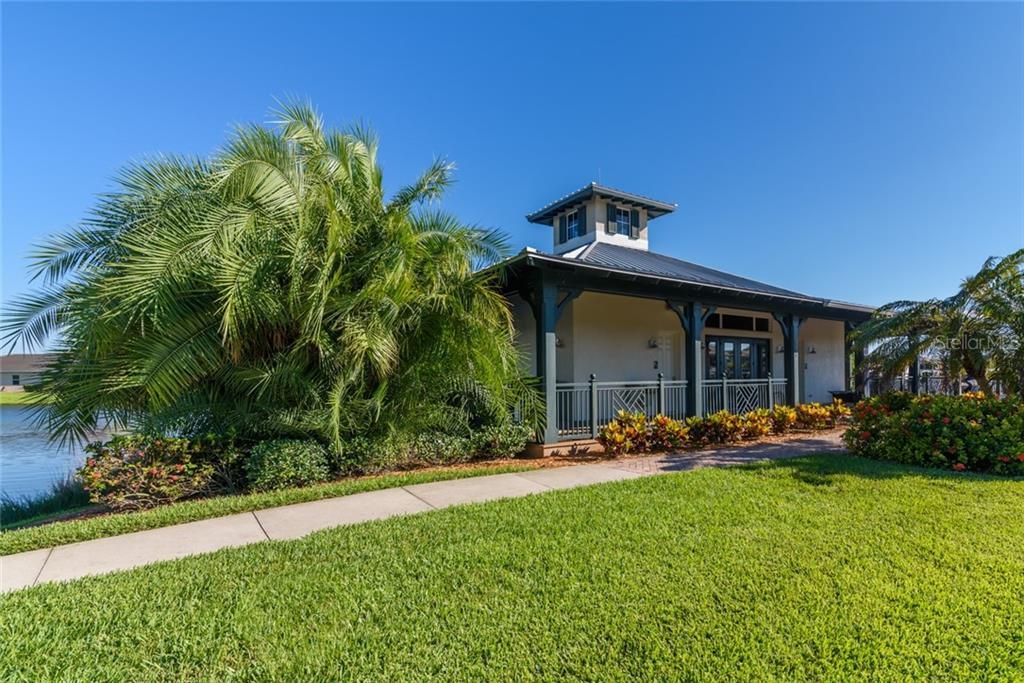 Recently Sold: $498,000 (3 beds, 3 baths, 2644 Square Feet)