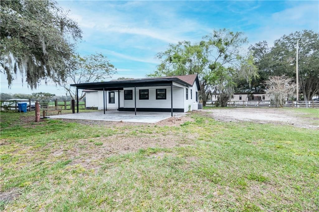 Recently Sold: $240,000 (3 beds, 1 baths, 1440 Square Feet)