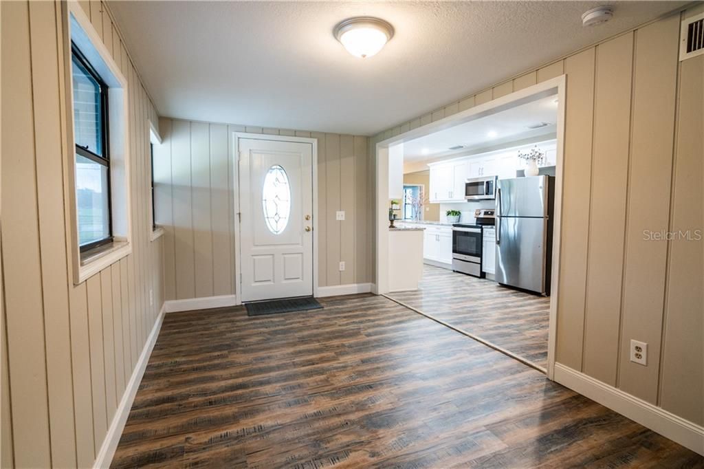 Recently Sold: $240,000 (3 beds, 1 baths, 1440 Square Feet)