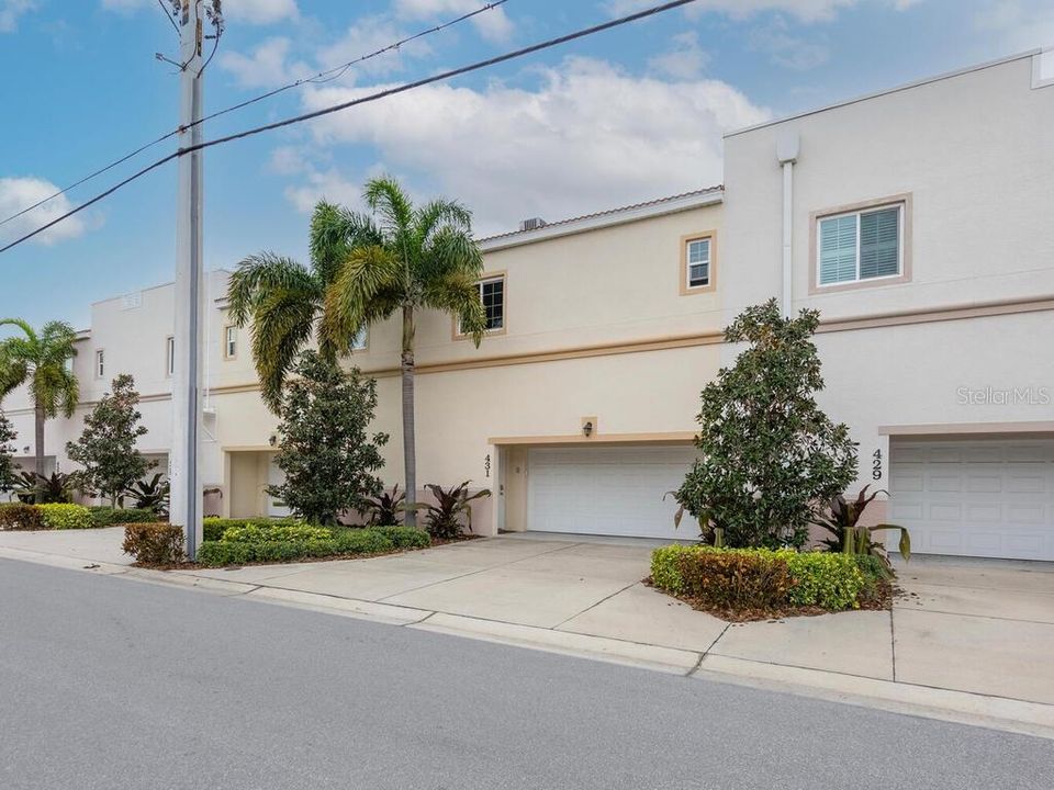 Recently Sold: $559,000 (2 beds, 2 baths, 1767 Square Feet)