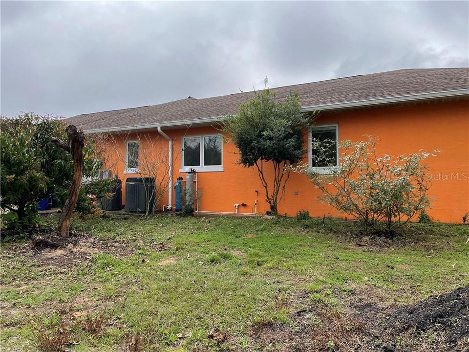 Recently Sold: $475,000 (4 beds, 2 baths, 3102 Square Feet)