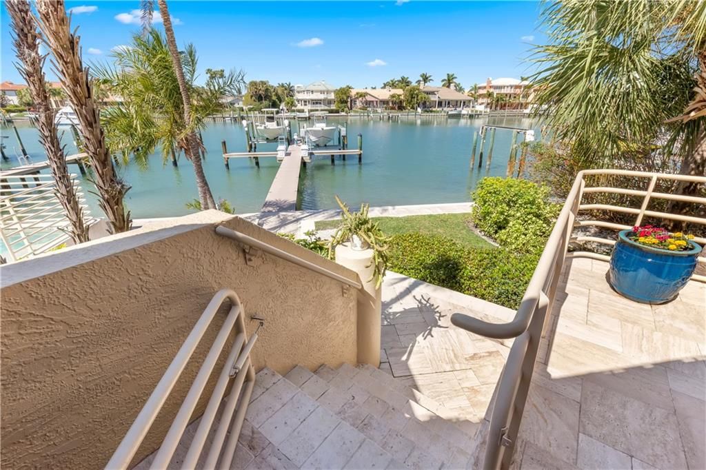 Recently Sold: $1,275,000 (3 beds, 3 baths, 3200 Square Feet)