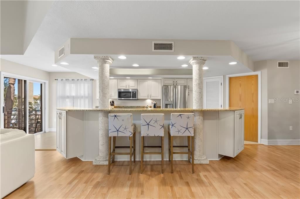 Recently Sold: $1,275,000 (3 beds, 3 baths, 3200 Square Feet)