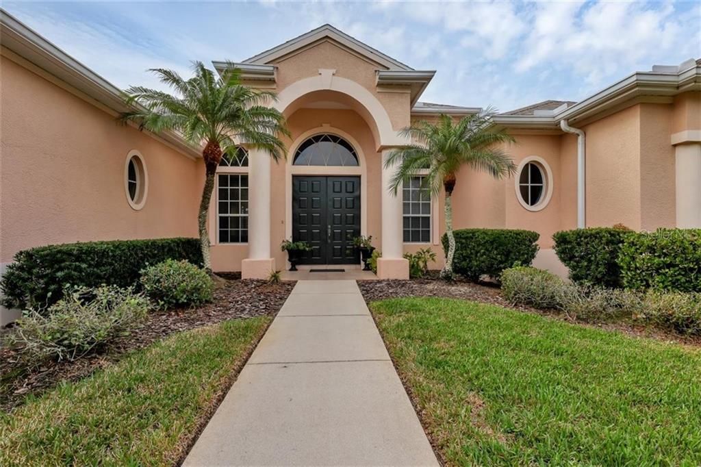 Recently Sold: $575,000 (3 beds, 3 baths, 2669 Square Feet)