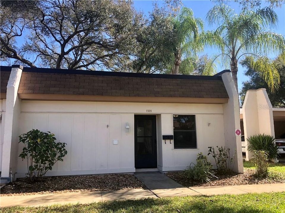 Recently Sold: $74,900 (1 beds, 1 baths, 646 Square Feet)