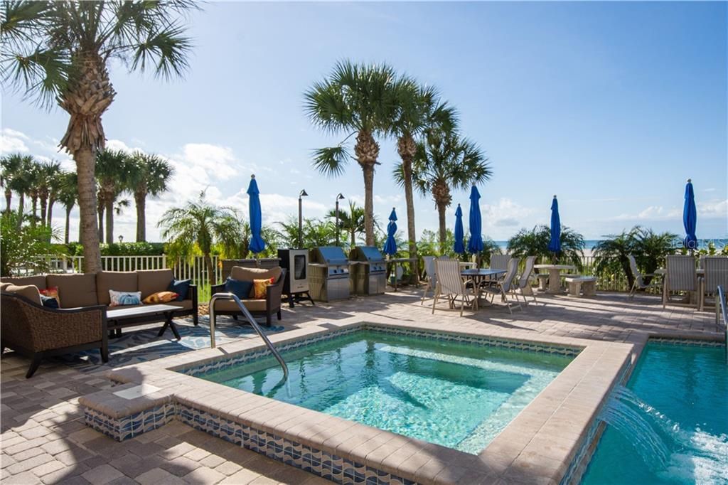 Recently Sold: $1,400,000 (3 beds, 3 baths, 2198 Square Feet)