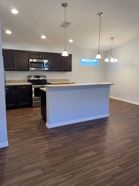 Recently Sold: $254,977 (3 beds, 2 baths, 1274 Square Feet)