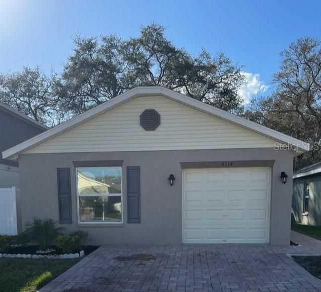 Recently Sold: $254,977 (3 beds, 2 baths, 1274 Square Feet)
