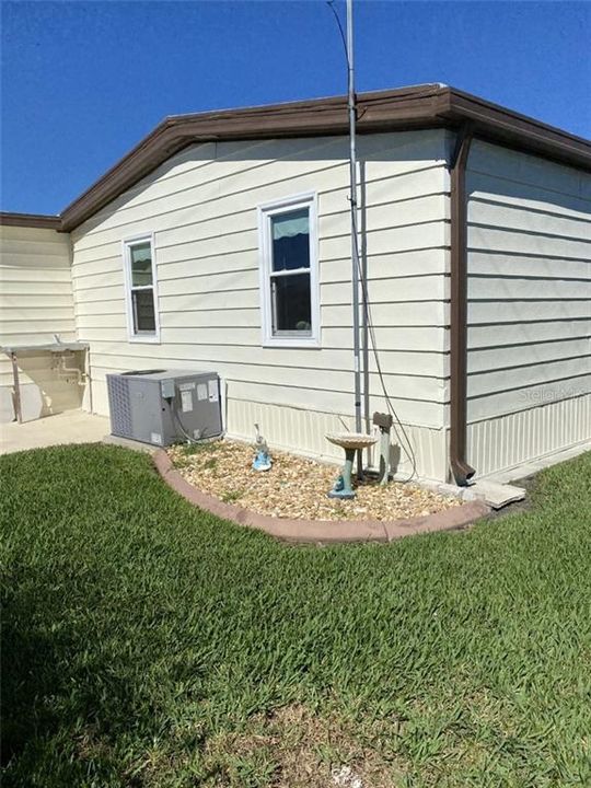 Recently Sold: $89,000 (2 beds, 2 baths, 1056 Square Feet)