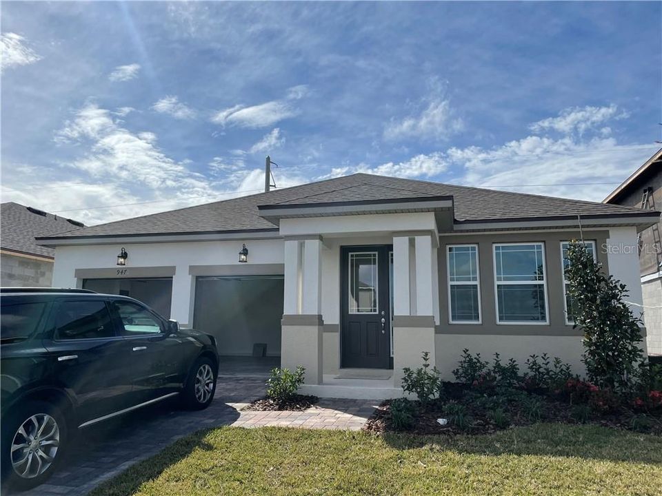 Recently Sold: $385,182 (3 beds, 2 baths, 1755 Square Feet)