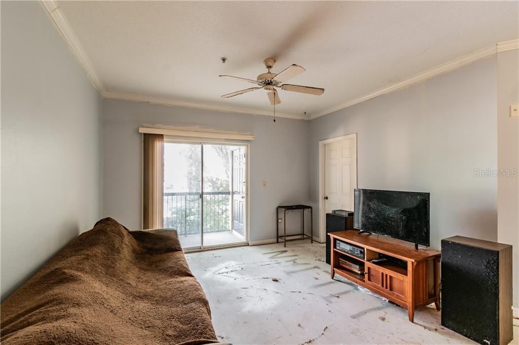 Recently Sold: $130,000 (2 beds, 2 baths, 1164 Square Feet)