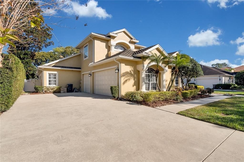 Recently Sold: $794,000 (5 beds, 4 baths, 3913 Square Feet)