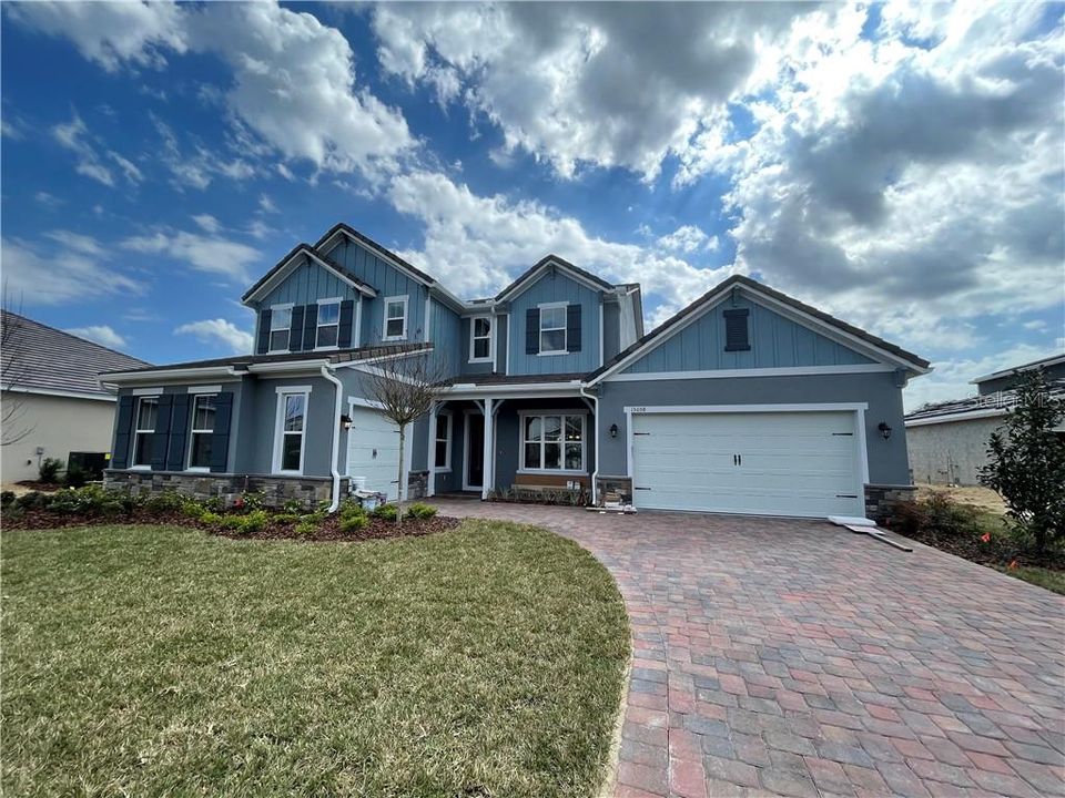 Recently Sold: $1,162,962 (4 beds, 3 baths, 3615 Square Feet)
