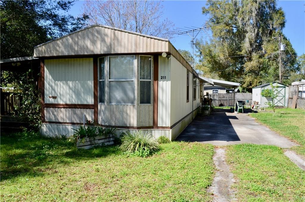 Recently Sold: $55,000 (3 beds, 2 baths, 924 Square Feet)