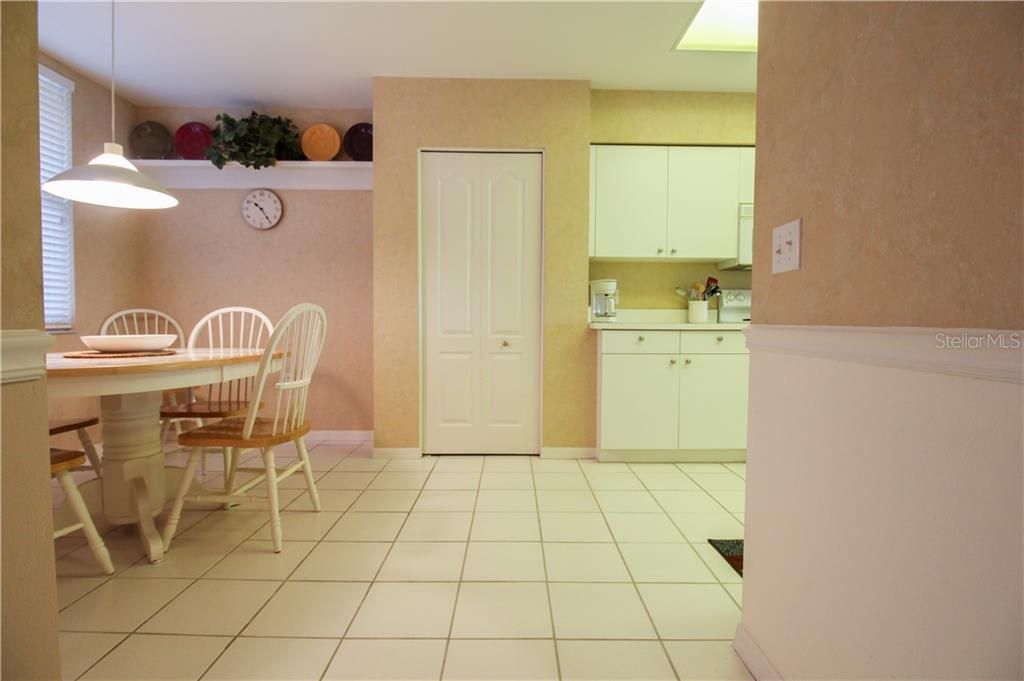 For Rent: $3,500 (2 beds, 2 baths, 1433 Square Feet)