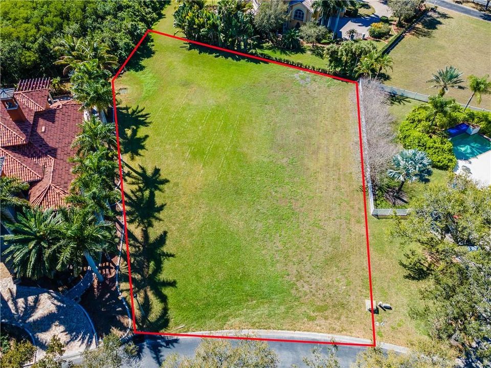 Vendido Recientemente: $80,000 (0.71 acres)