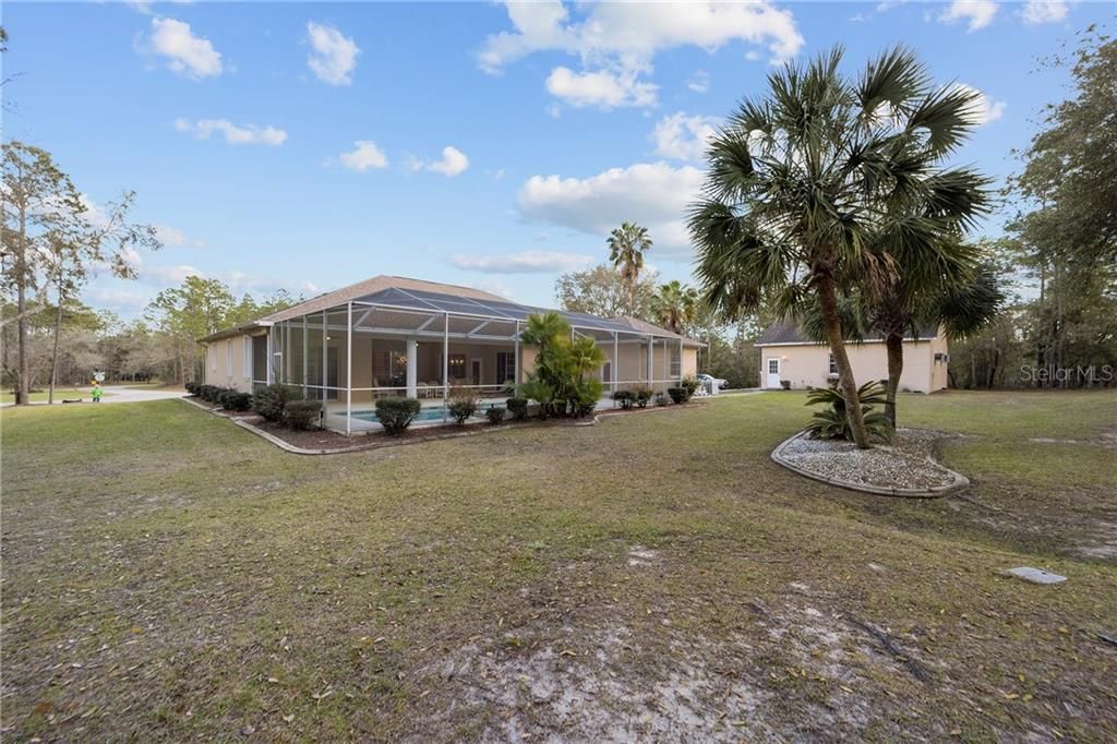 Recently Sold: $425,000 (4 beds, 3 baths, 2831 Square Feet)