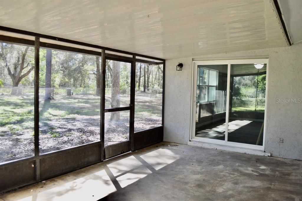 Screened Patio