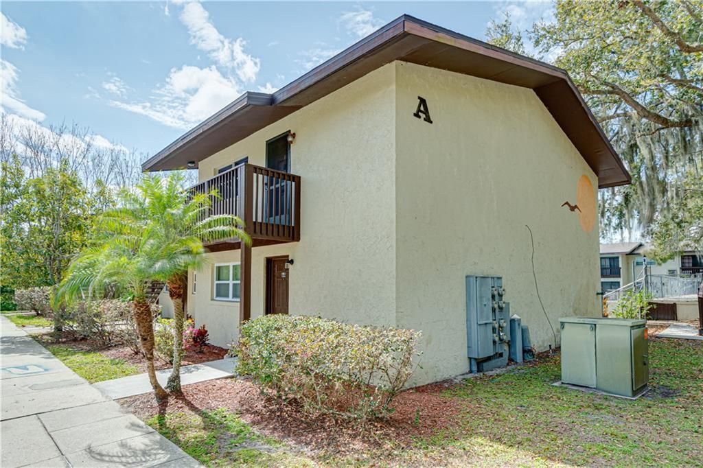 Recently Sold: $62,000 (2 beds, 1 baths, 840 Square Feet)