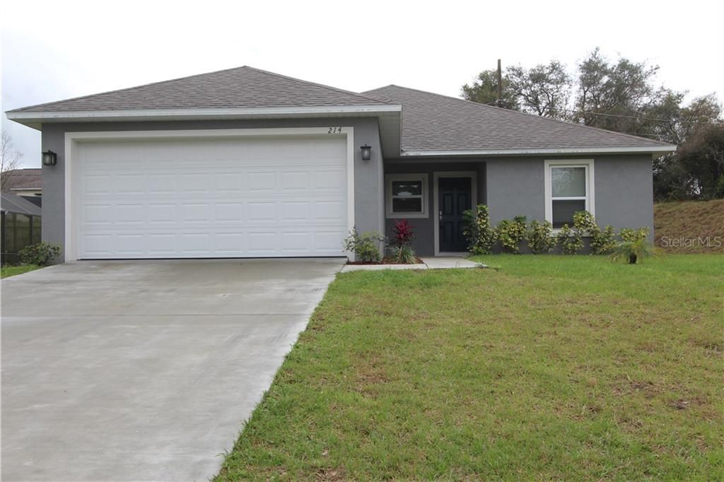 Recently Rented: $1,575 (3 beds, 2 baths, 1480 Square Feet)