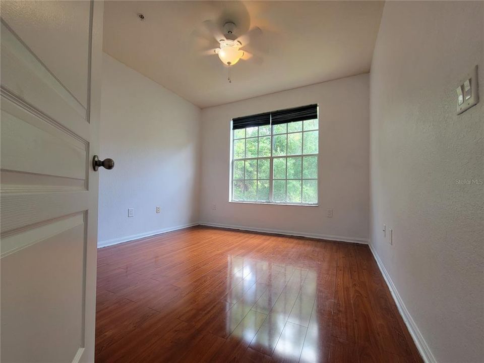 Recently Rented: $1,600 (3 beds, 2 baths, 1292 Square Feet)