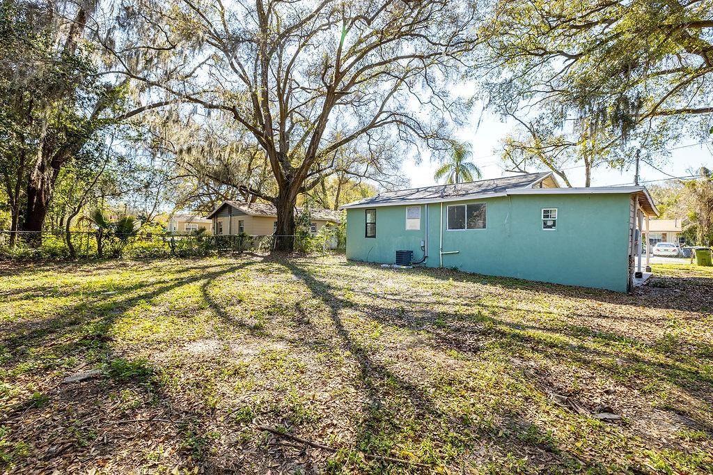 Recently Sold: $124,900 (2 beds, 1 baths, 700 Square Feet)